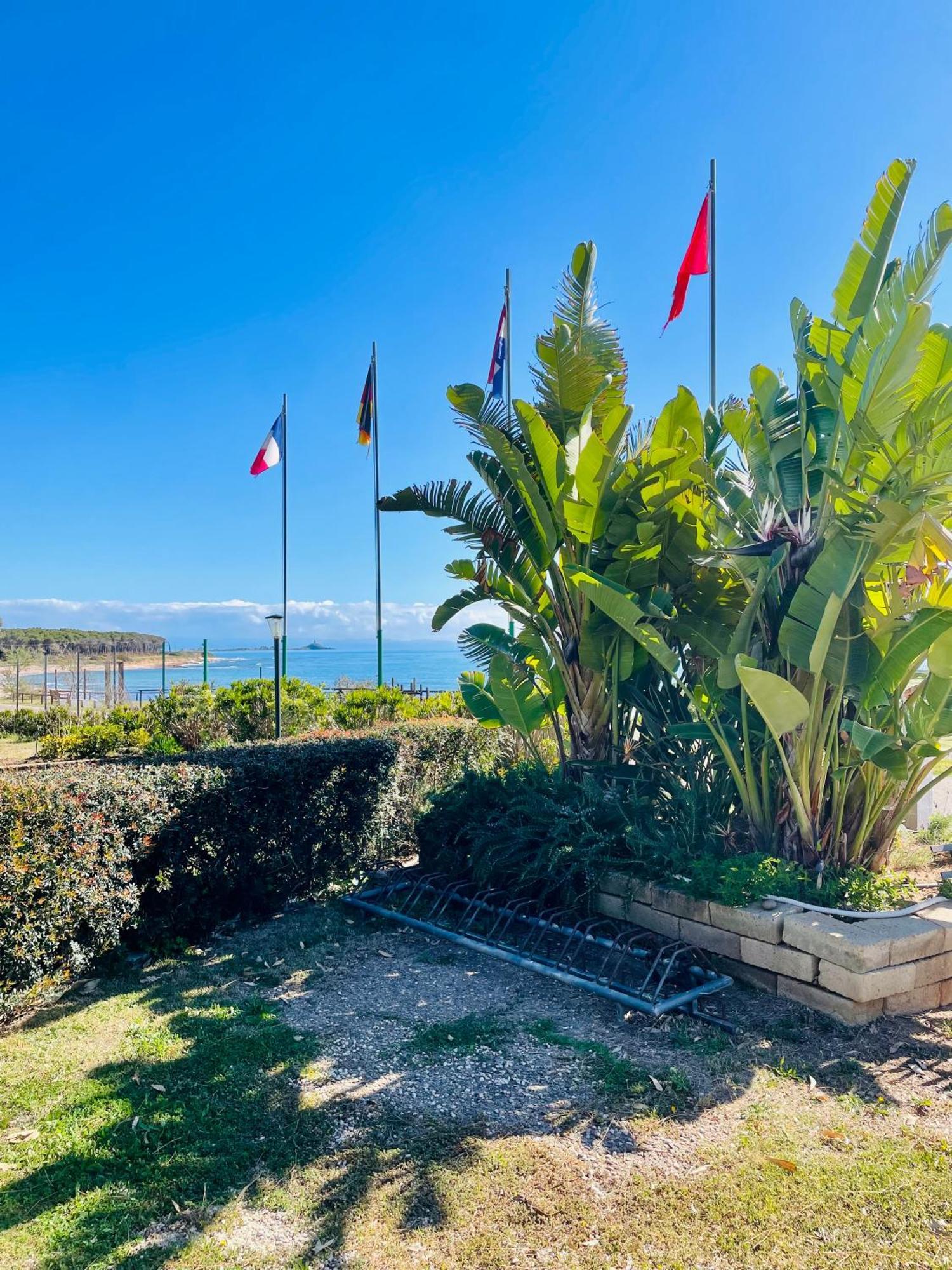 Camping Cala D'Ostia Pula Bagian luar foto