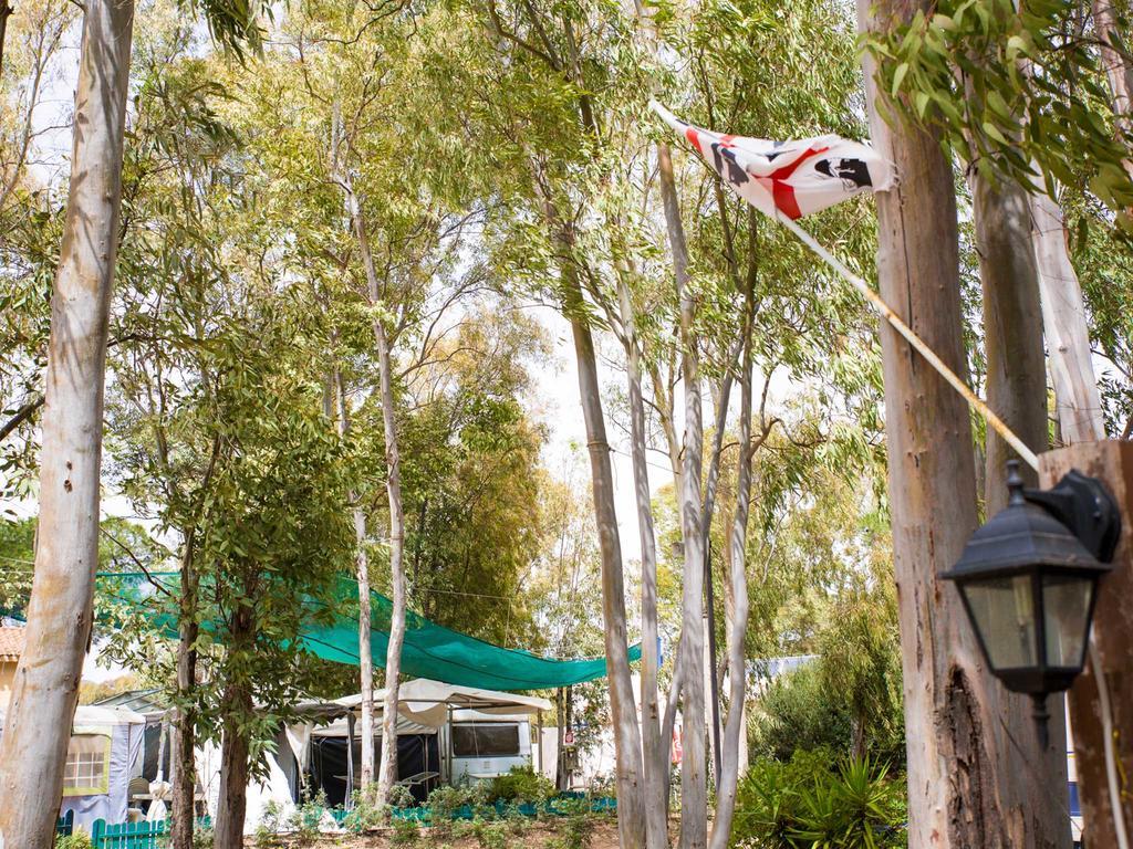Camping Cala D'Ostia Pula Bagian luar foto