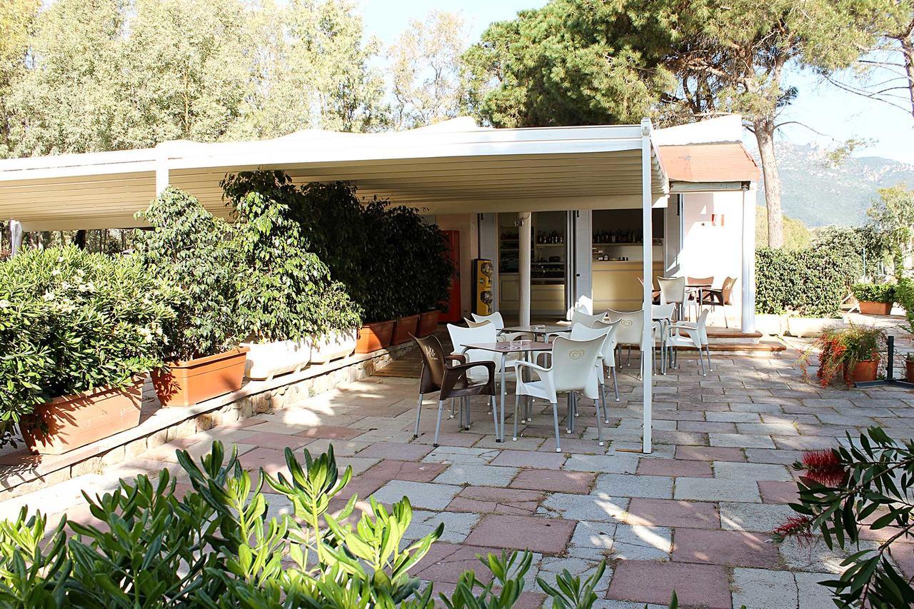Camping Cala D'Ostia Pula Bagian luar foto